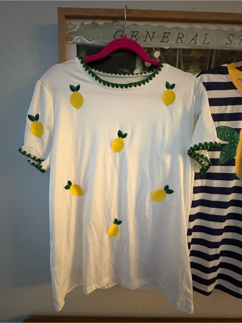Two Lemon Graphic Tee - White & Navy - Picture 5 of 6